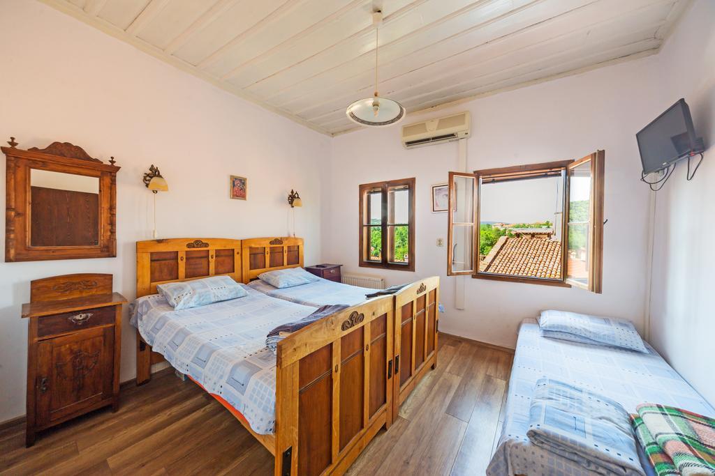 Hostel Pashov Veliko Tarnovo Ngoại thất bức ảnh